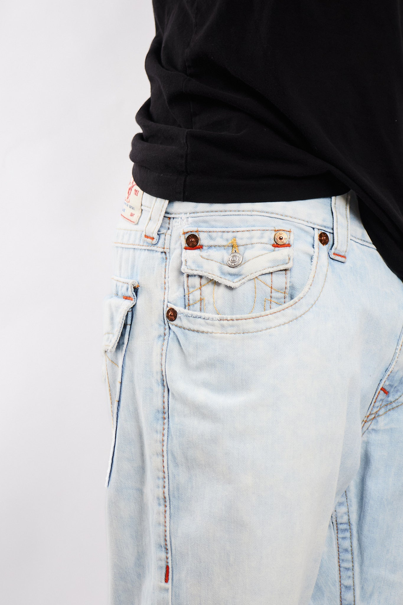 Vintage True Religion Light Sky Washed Straight Jean (34)