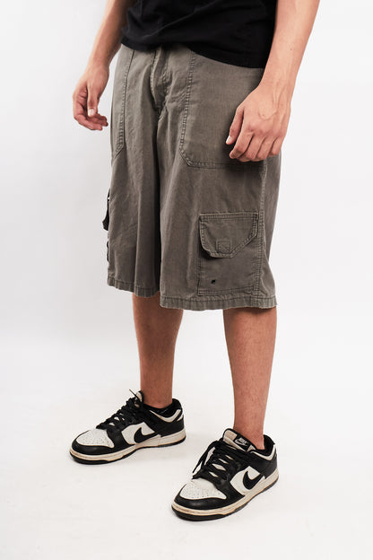 Y2K Vintage JNCO Cargo Short (32)