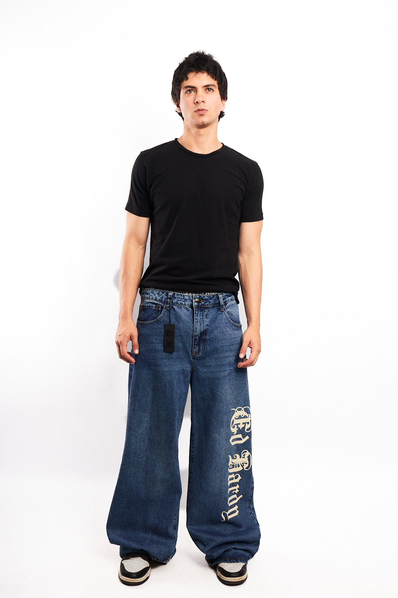 Vintage Y2K Ed Hardy Tattoo Print Born Free Baggy Wide Leg Jean (32)