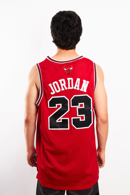 1999 Vintage Nike Teams x NBA Chicago Bulls "Jordan #23" Jersey (L/XL)